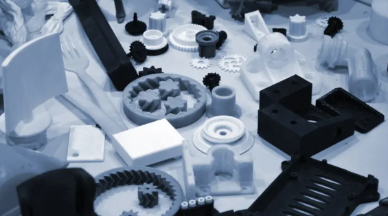 注塑模具首選鴻仁威爾