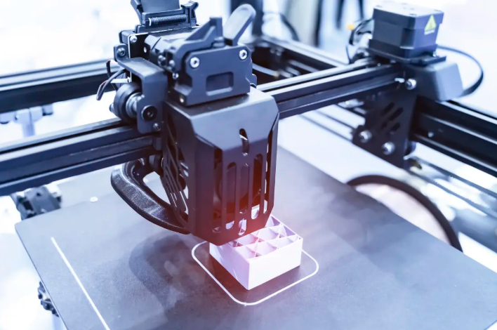 注塑模具首選鴻仁威爾