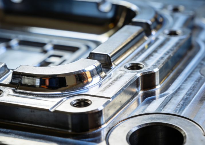 注塑模具首選鴻仁威爾