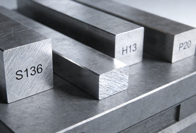 注塑模具首選鴻仁威爾