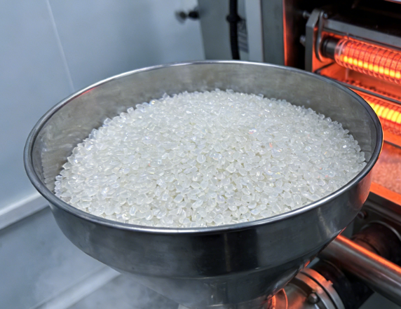 注塑模具首選鴻仁威爾