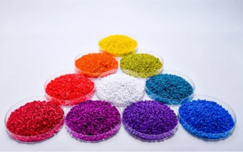 耐候性精密注塑件的材料配方優(yōu)化策略